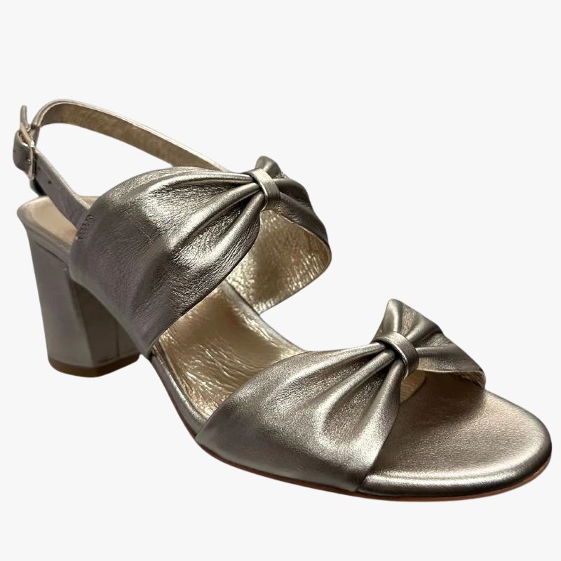 Django and Juliette Cloey Heel