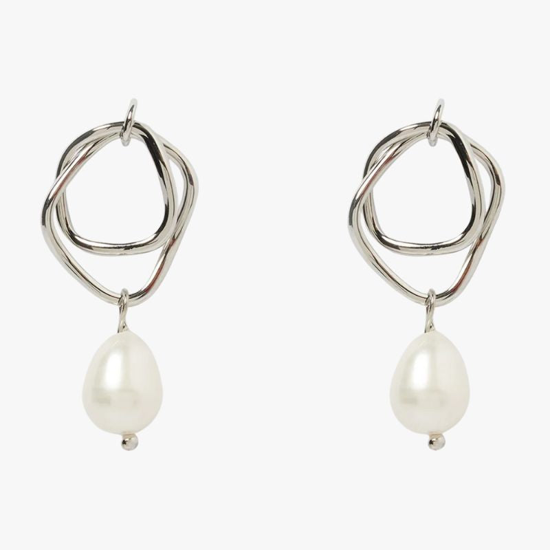 Izoa Serenity Earrings Silver Freshwater Pearl