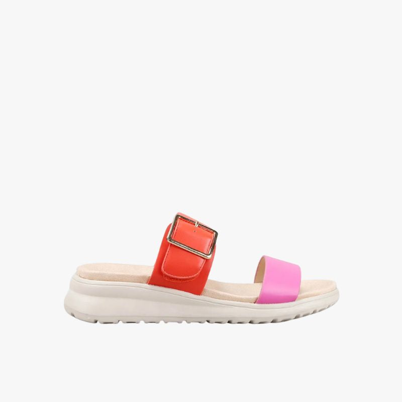 CC Resorts Peggy Sandal