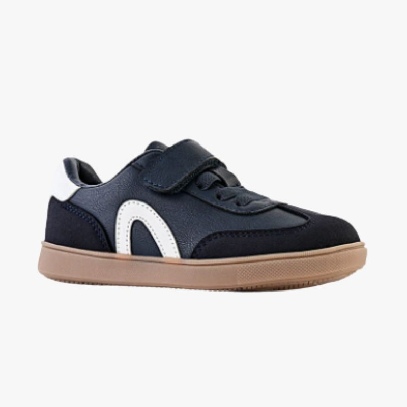 Clarks Kids Jasper Adjustable Sneaker