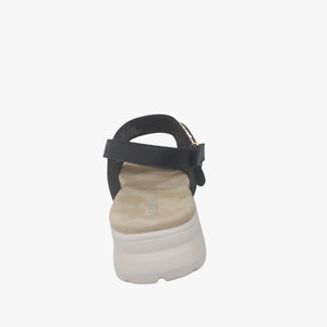 Le Sansa Petal Sandal