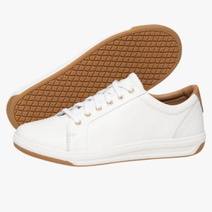 Ascent Stratus Sneaker