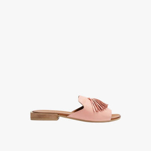 Bueno Adielia Slide